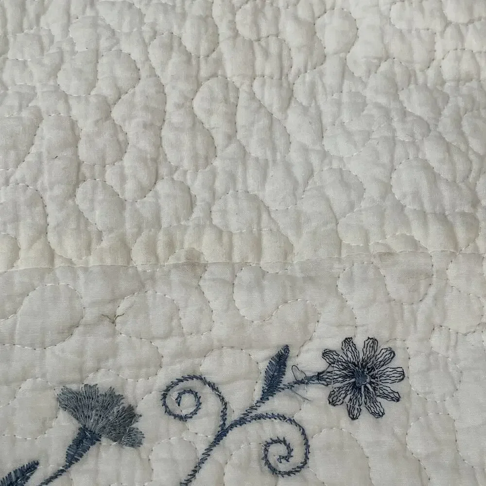 Quilted Bedspread 97